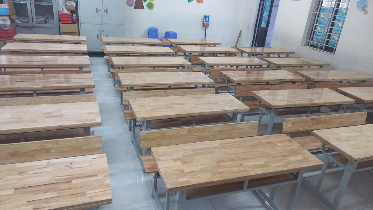 bố trí bàn ghế nội trú