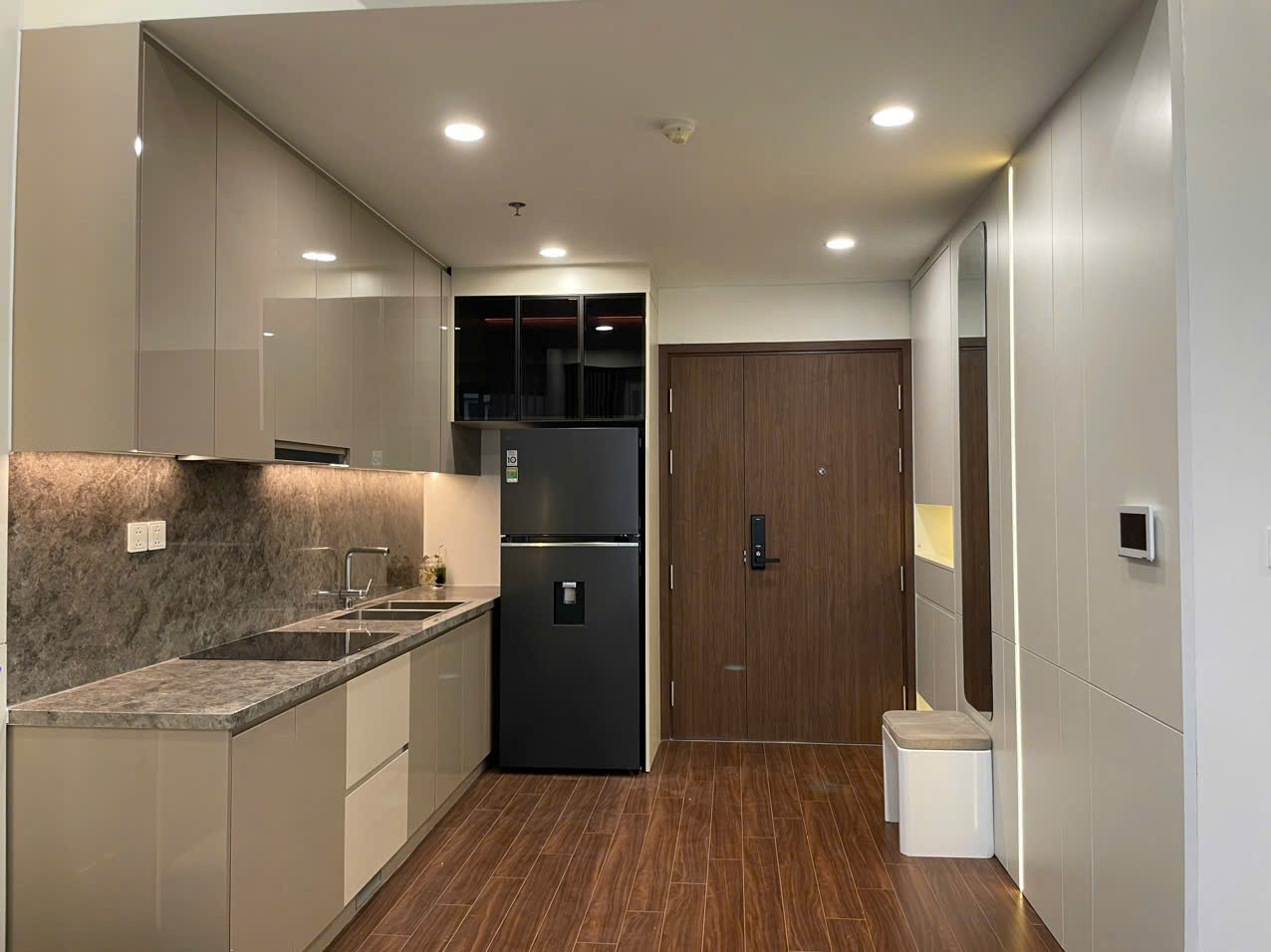 Nội thất gỗ công nghiệp khu vực bếp