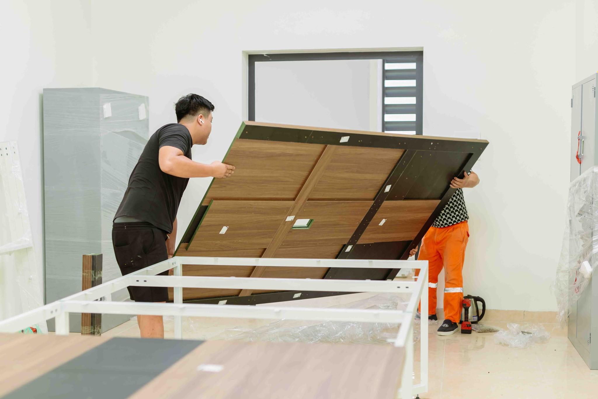 Lắp đặt nội thất văn phòng 